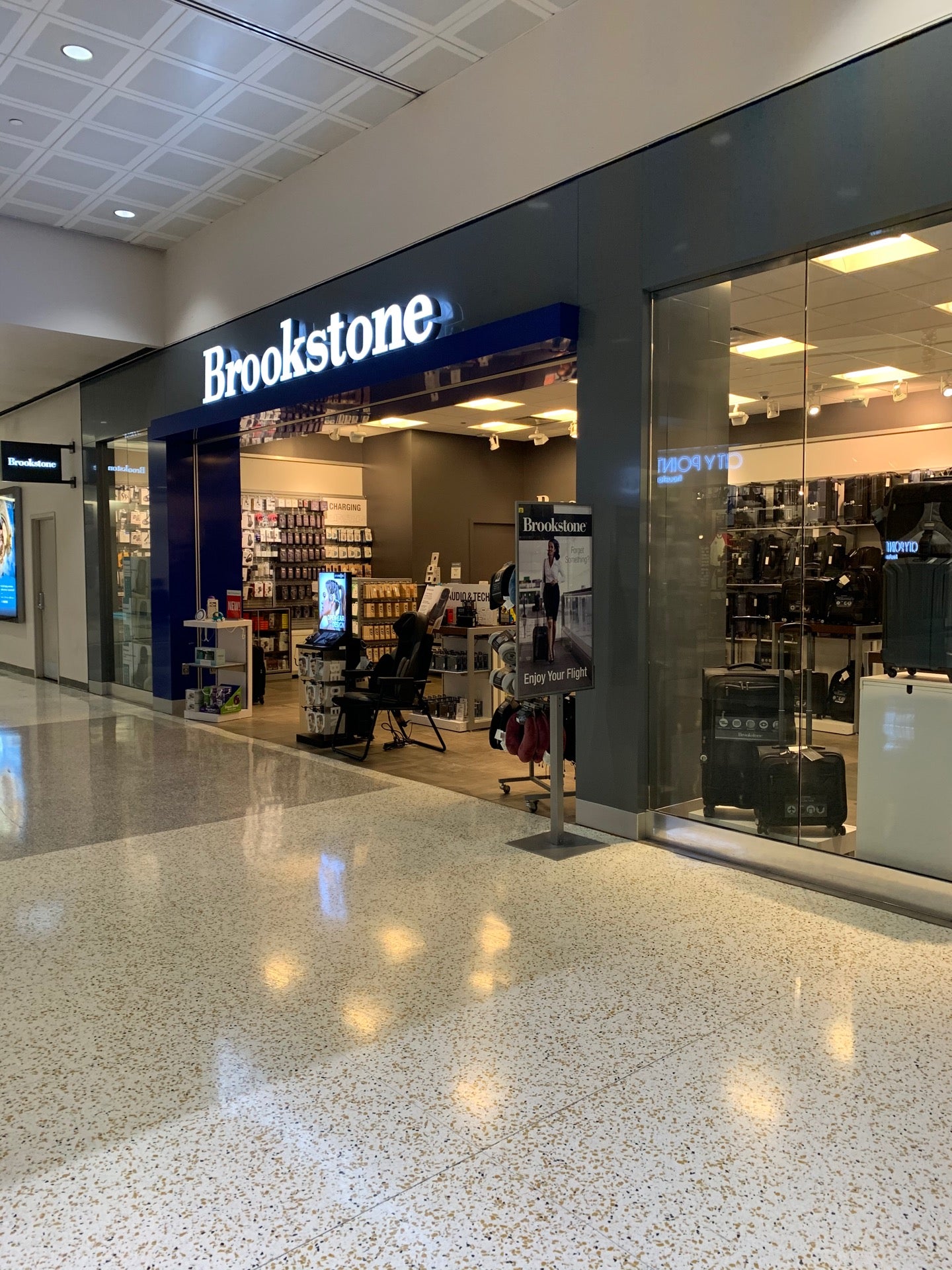 Brookstone Terminal B Houston TX Gift shop MapQuest