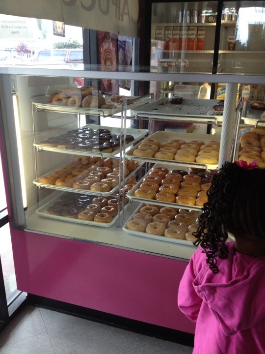 Giant Donuts, 2059 Main St, Oakley, CA, Coffee Shops - MapQuest