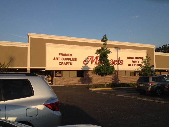 Michaels, 20609 Biscayne Blvd, Miami, FL, Arts and crafts supplies -  MapQuest