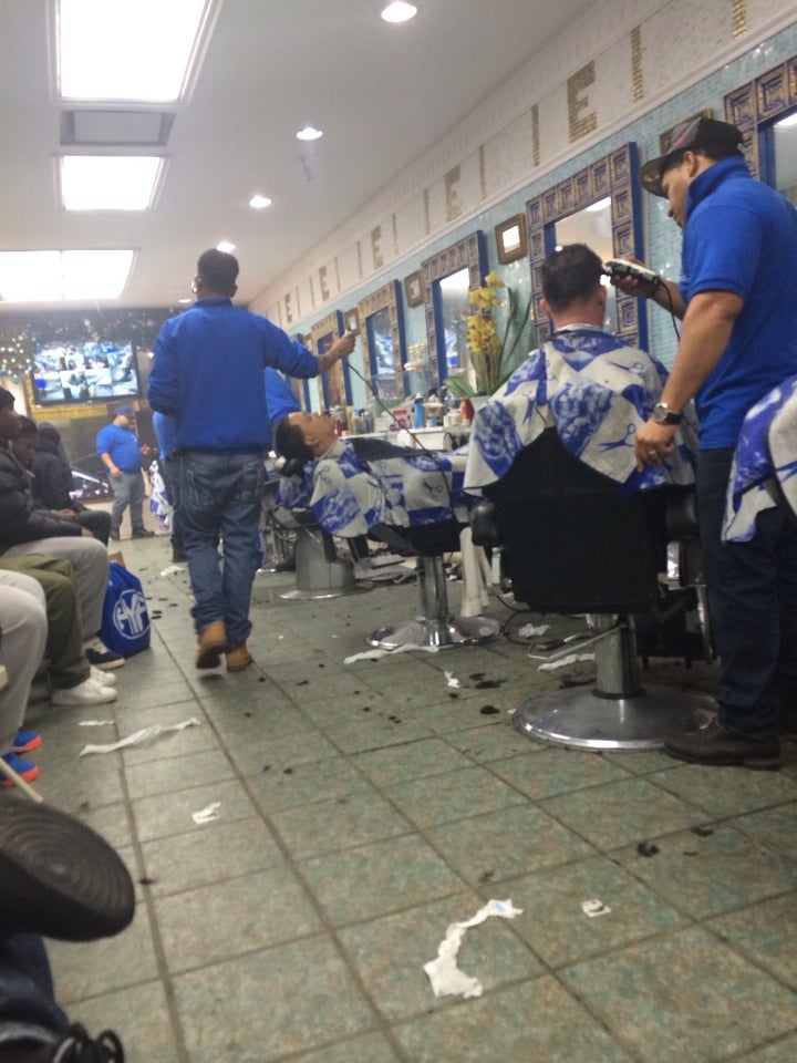 Enrique’s Unisex Salon