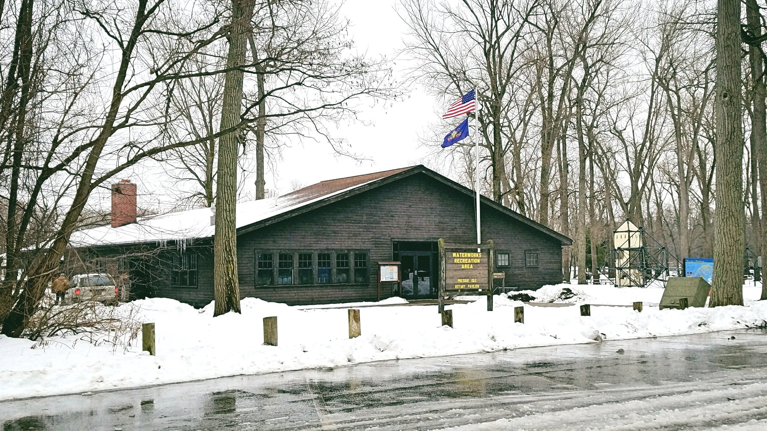 rotary-pavilion-at-presque-isle-erie-pa-landmark-mapquest
