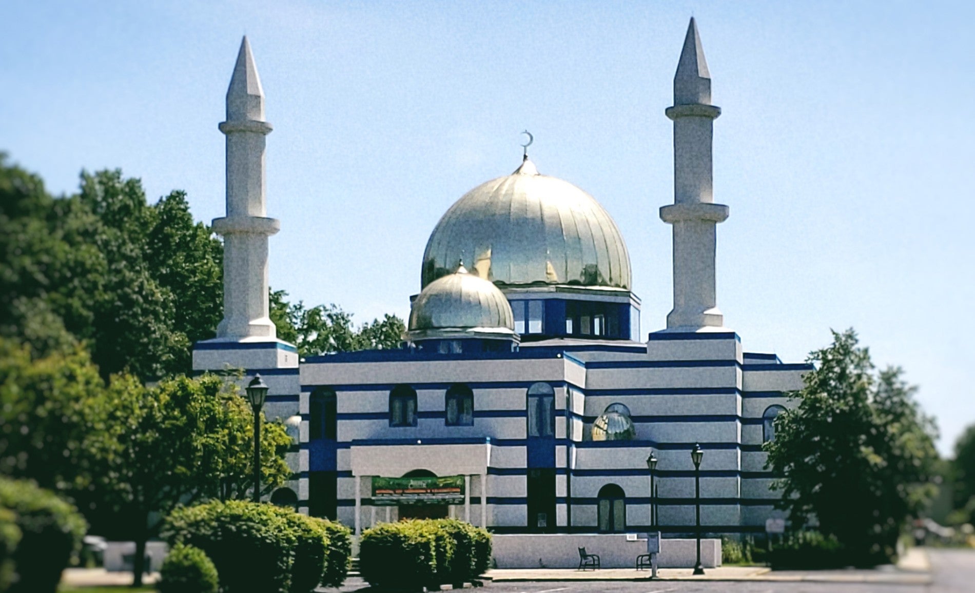 Islamic Center of Clevelandthe Grand Mosque, 6055 W 130th St
