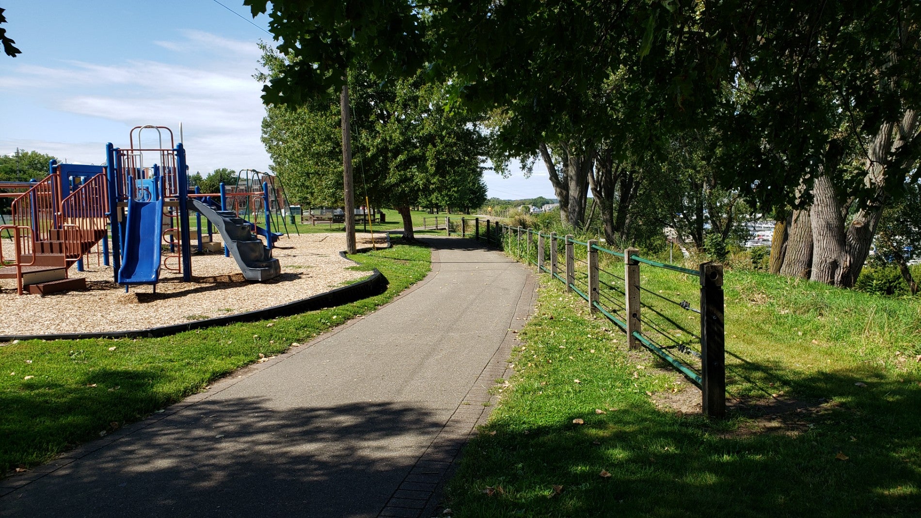 Bayfront Promenade, Erie, PA, Trail - MapQuest