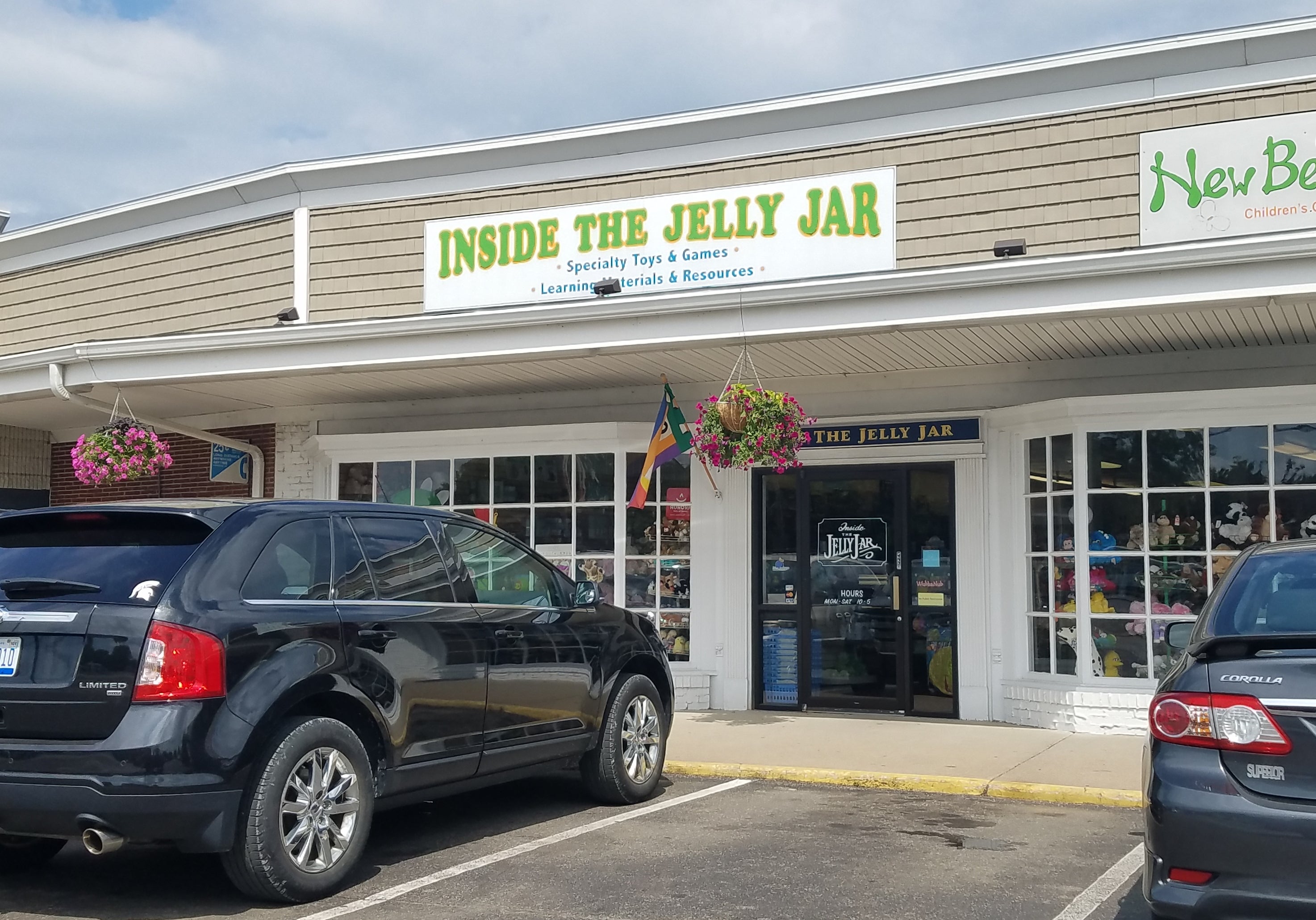 Inside The Jelly Jar, 2644 W 8th St, Erie, PA, School Supplies  Manufacturers - MapQuest