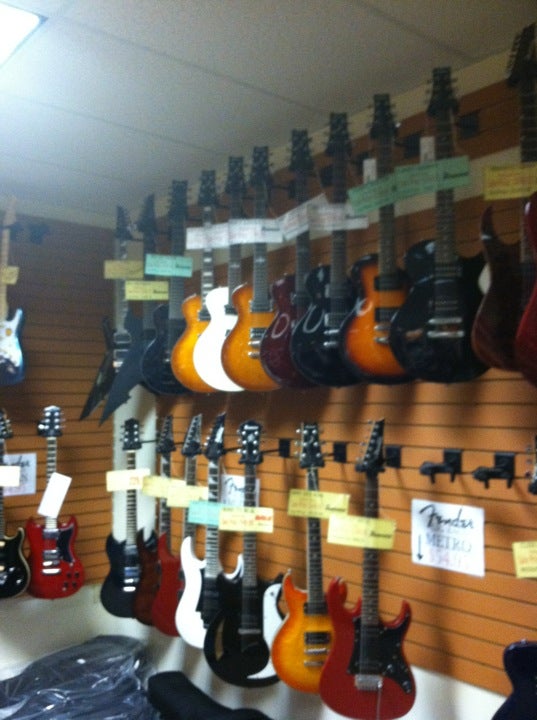 Strings & Things Music, 113 S Main St, Concord, NH, Gifts Specialty