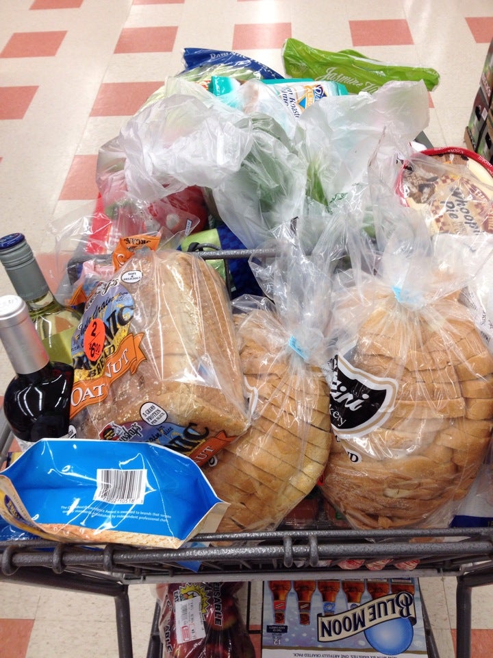 Market Basket, 54 Calef Hwy, Lee, Town of, New Hampshire, Grocery