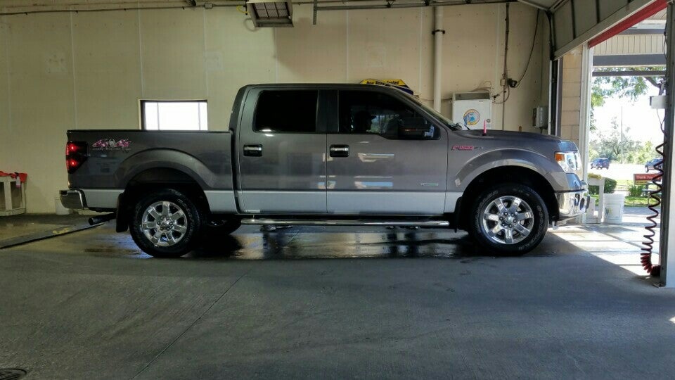 Northville Car Wash CLOSED, 39780 5 Mile Rd, Northville Twp, MI