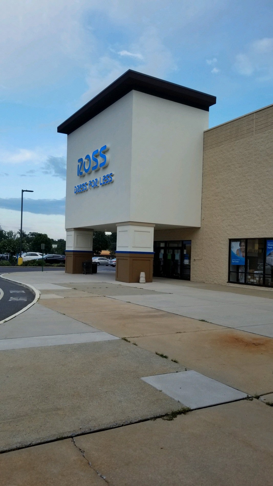 ROSS DRESS FOR LESS - 11 Photos & 10 Reviews - 1500 Almonesson Rd