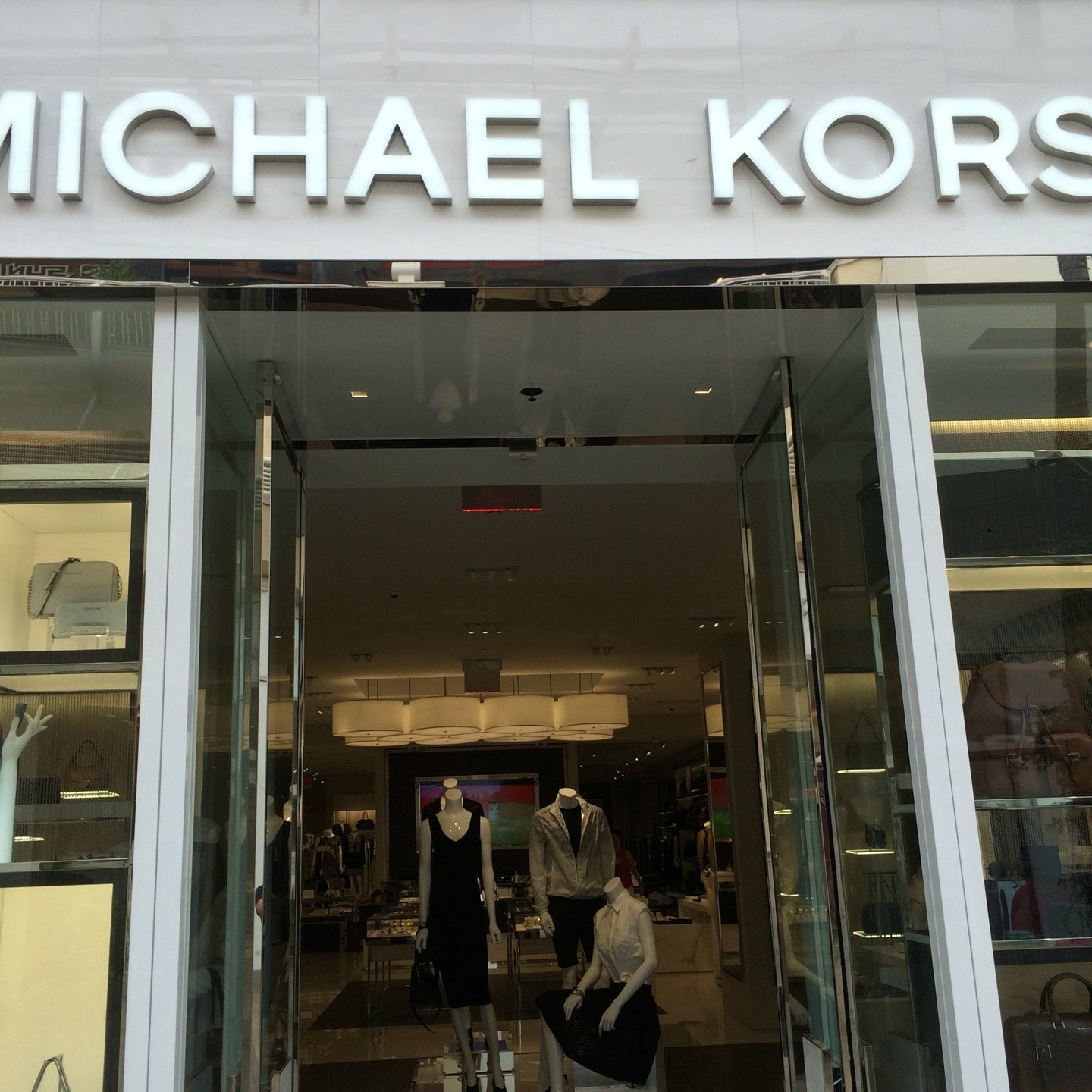 Michael Kors Store  FASHION VALLEY in San Diego, CA