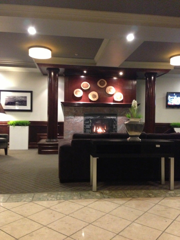 Sandman Hotel Saskatoon, 310 Circle Dr W, Saskatoon, SK, Hotels