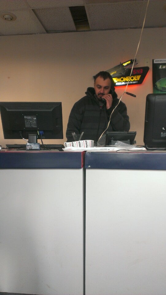 Eastside Autobody & Mechanic, 3888 N Fratney St, Milwaukee, WI, Auto