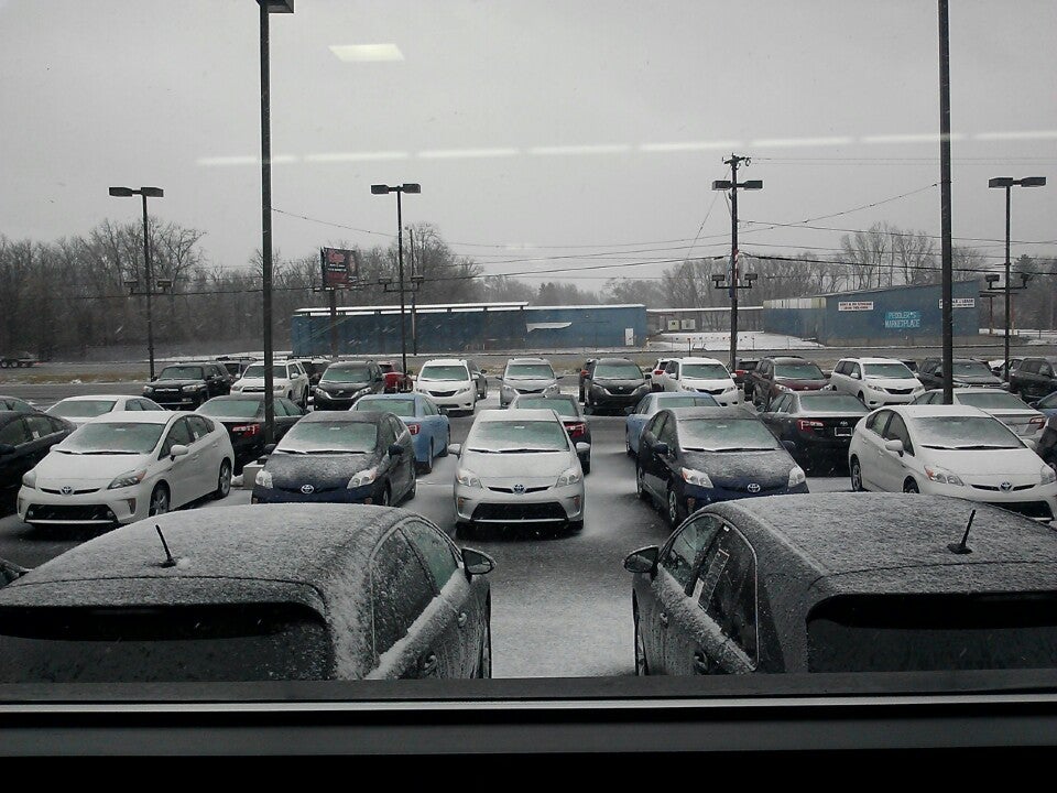 Sunshine Toyota, 1355 W Dickman Rd, Battle Creek, MI, Car Service