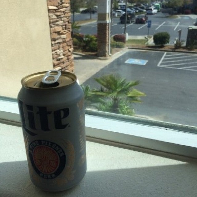 Holiday Inn & Suites Savannah Airport Pooler, 103 San Dr, Pooler, GA