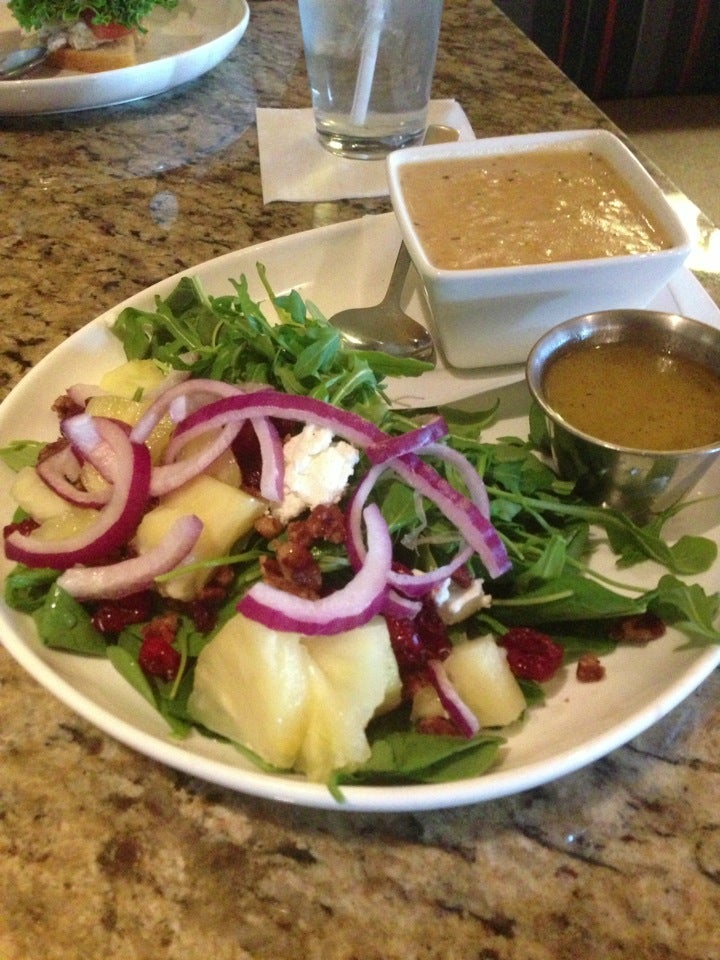 Bakers Crust Artisan Kitchen, 1244 Greenbrier Pkwy, Chesapeake, VA