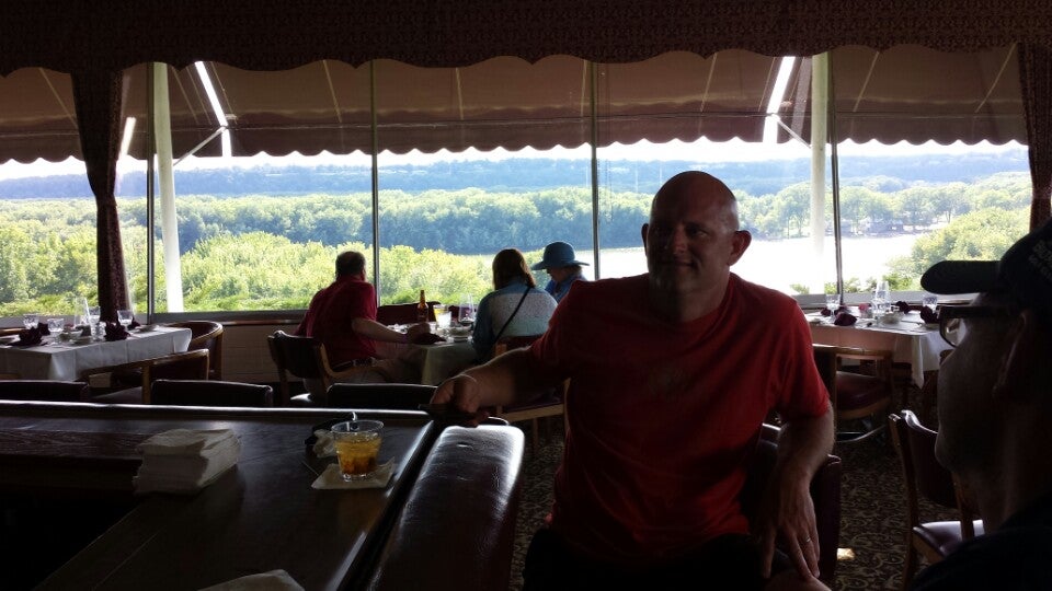 Timmerman's Supper Club, 7777 Timmerman Dr, East Dubuque, IL, American