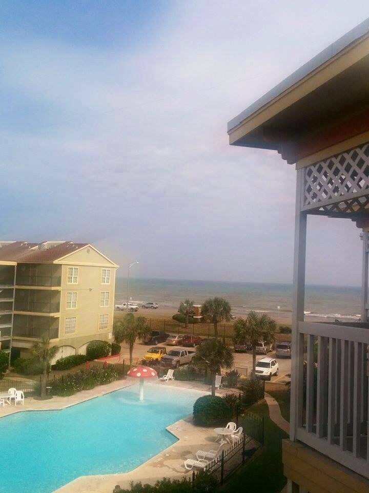 Victorian Condo Hotel Resort, 6300 Seawall Blvd, Galveston, TX, Hotels