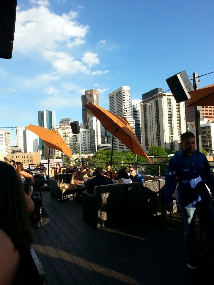Viewhouse Eatery, Bar & Rooftop, 2015 Market St, Denver, CO, Bars