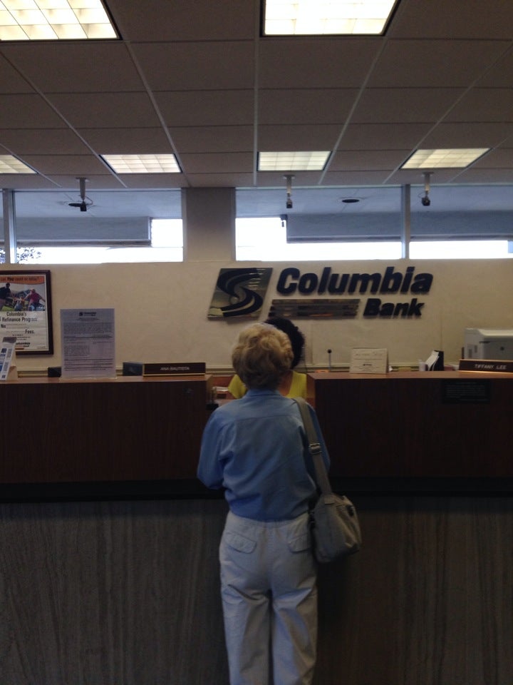 Columbia Bank, 2500 Broadway, Fair Lawn, NJ, Banks MapQuest