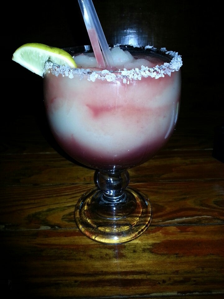 Tomatillos Cafe Y Cantina, 3210 Broadway St, San Antonio, TX, Mexican