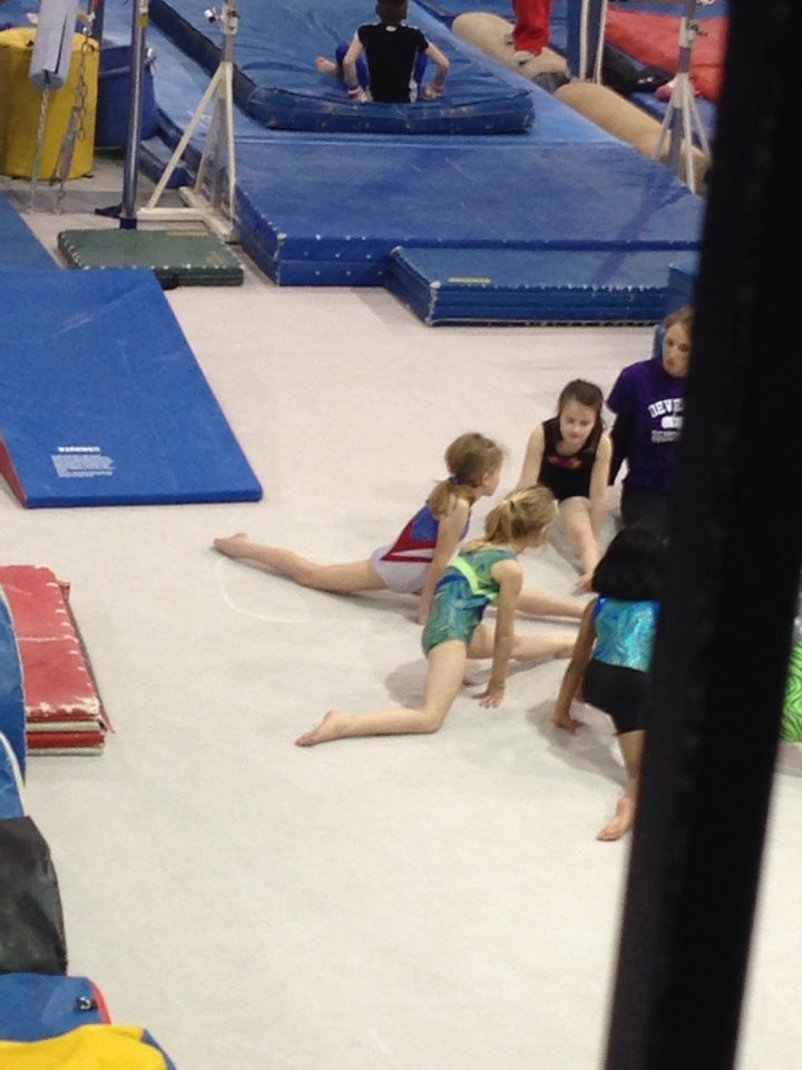 Tumbling Classes  DeVeau's School of Gymnastics