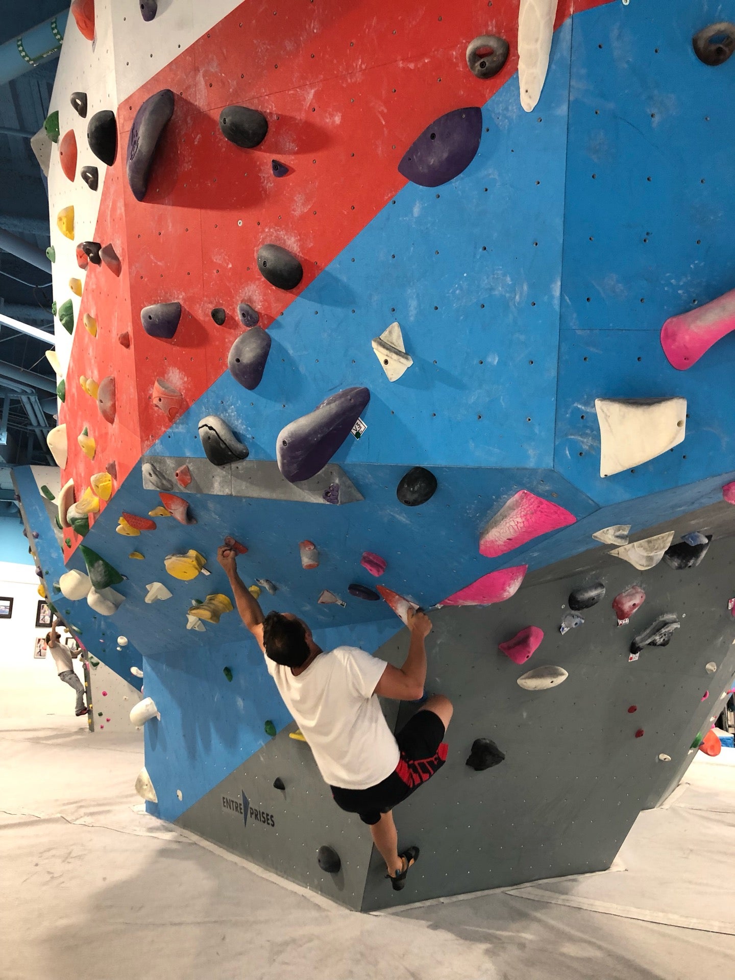 First Ascent Block 37  Bouldering, Yoga & Fitness in Chicago's Loop