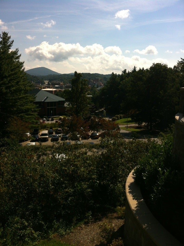 Mountaineer Hall, Boone, NC MapQuest