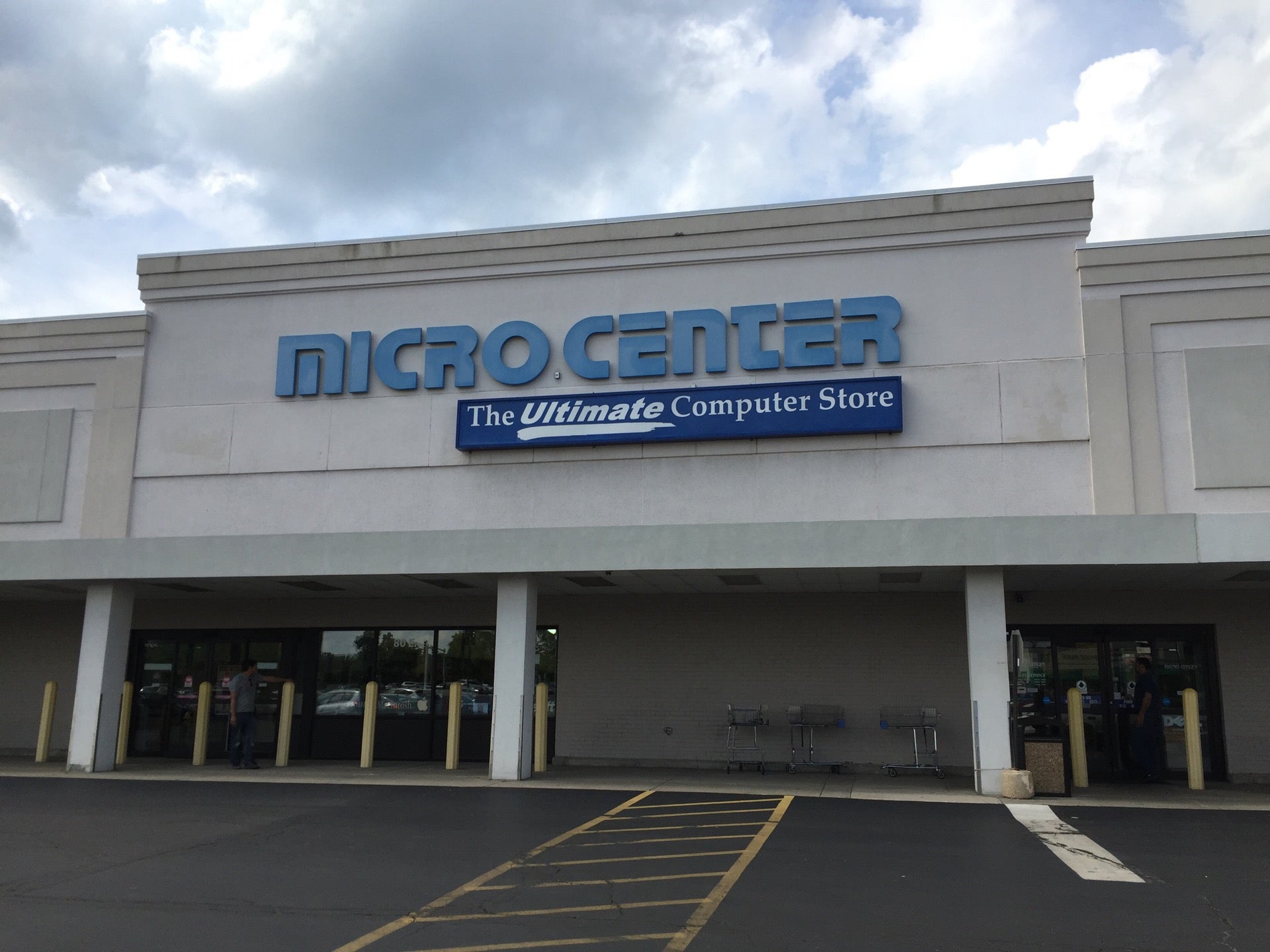 Computer Store in Westmont, IL - Micro Center