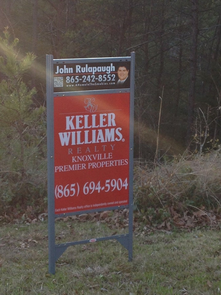 Vacation Valley Cabin Rentals, 1762 Winfield Dunn Pkwy, Sevierville, TN