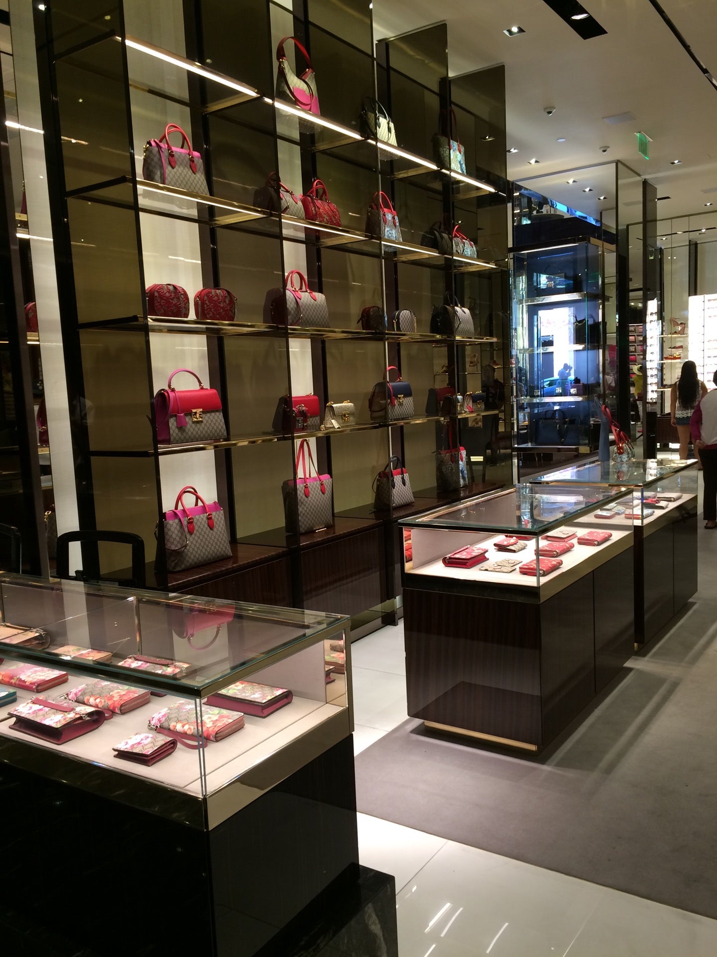 Gucci, 347 North Rodeo Drive, Beverly Hills, CA, Clothing-Retail - MapQuest