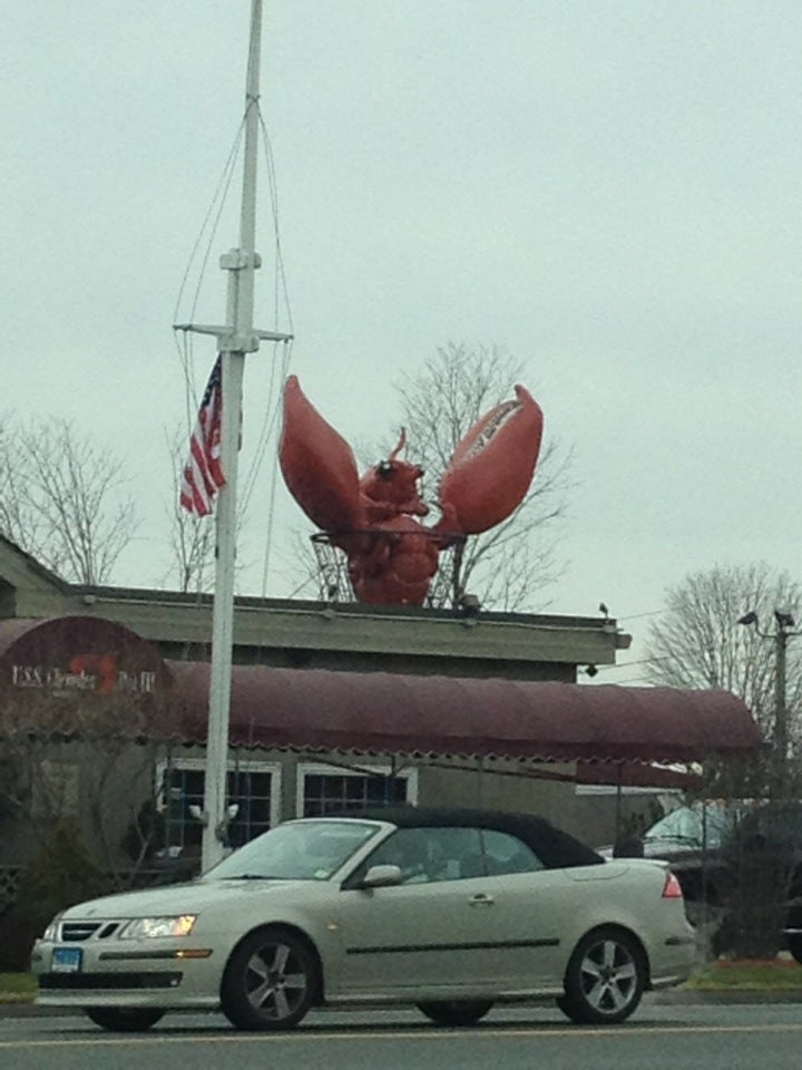 USS Chowder Pot III, 560 E Main St, Branford, Town of, CT, Eating