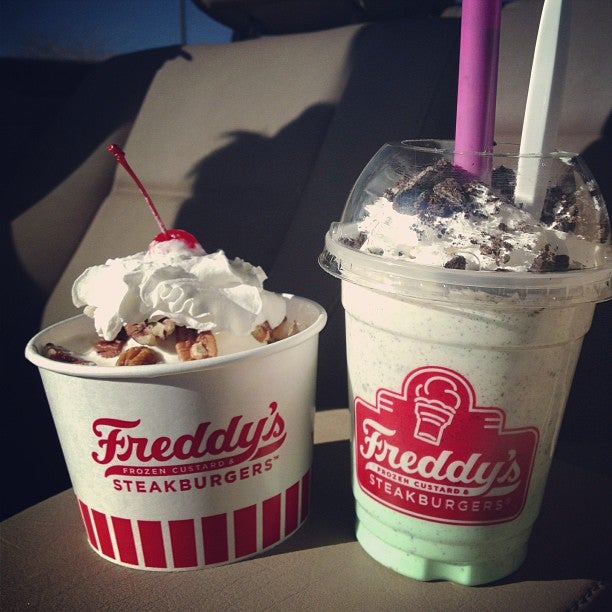 Freddy's Frozen Custard & Steakburgers, 12032 Amargosa Rd, Victorville