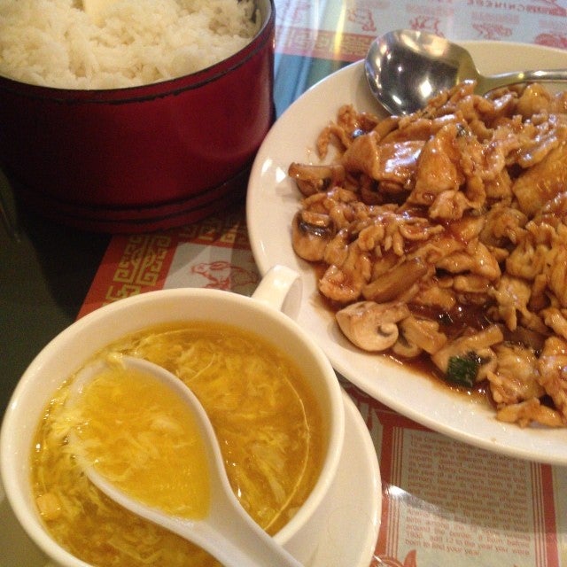 Szechuan Chinese Restaurant, 9601 S Way, Lakewood, WA