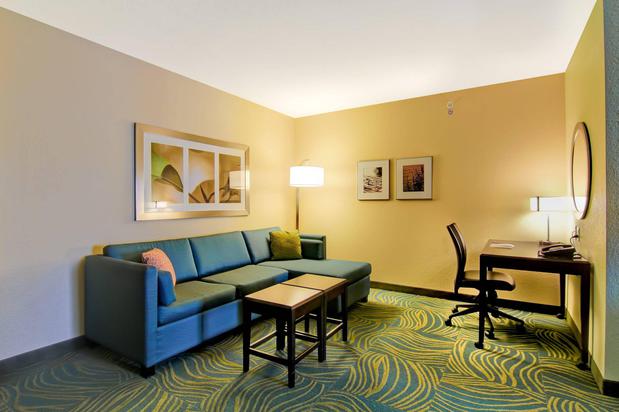 SpringHill Suites Erie, 2087 Interchange Rd, Millcreek Twp, PA, Hotels