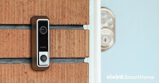 vivint smart home doorbell camera