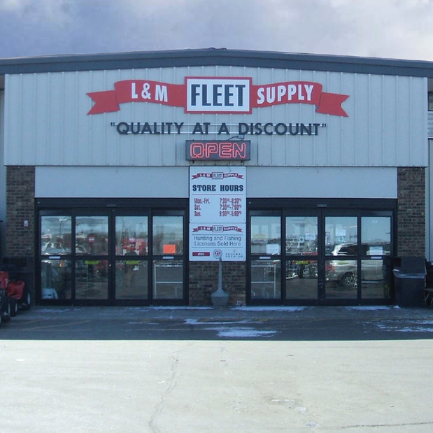 L&M Fleet Supply, 2740 Paul Bunyan Dr NW, Bemidji, MN, Sporting Goods
