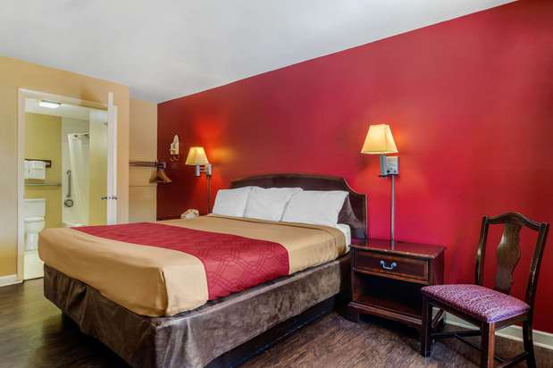 Econo Lodge Union City - Atlanta South, 7410 Oakley Rd, Union City, GA,  Accommodations - MapQuest