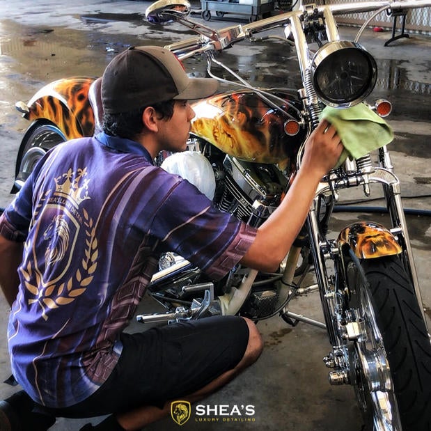 Shea's Luxury Detail, 2908 Kaihikapu St, Ste 104, Honolulu, HI, Car