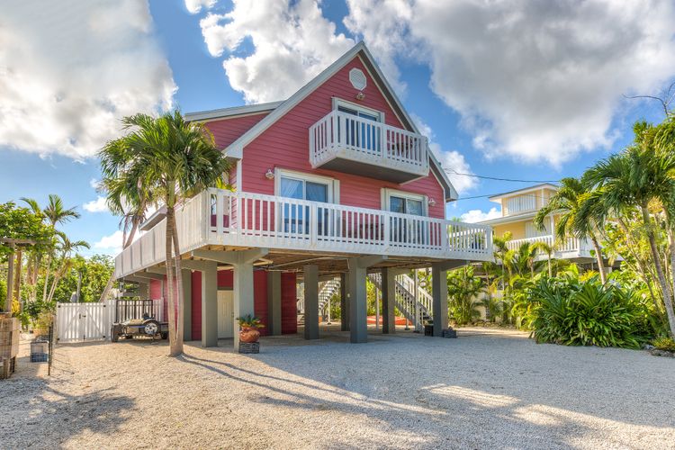 Walkabout Retreats Gear Rentals, 100 Sacarma Dr, Cudjoe Key, FL