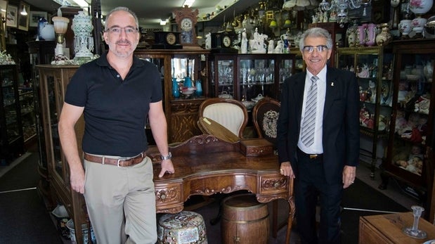 Selim's Antiques