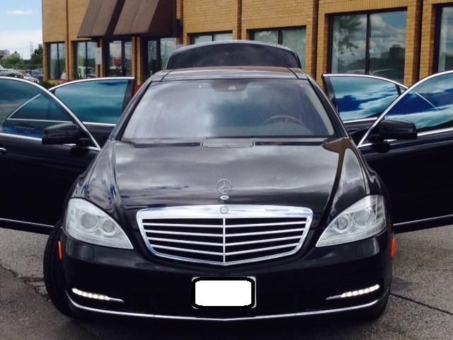 Moelimo Limousine Service