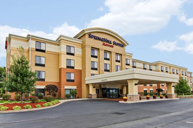 SpringHill Suites Erie, 2087 Interchange Rd, Millcreek Twp, PA, Hotels