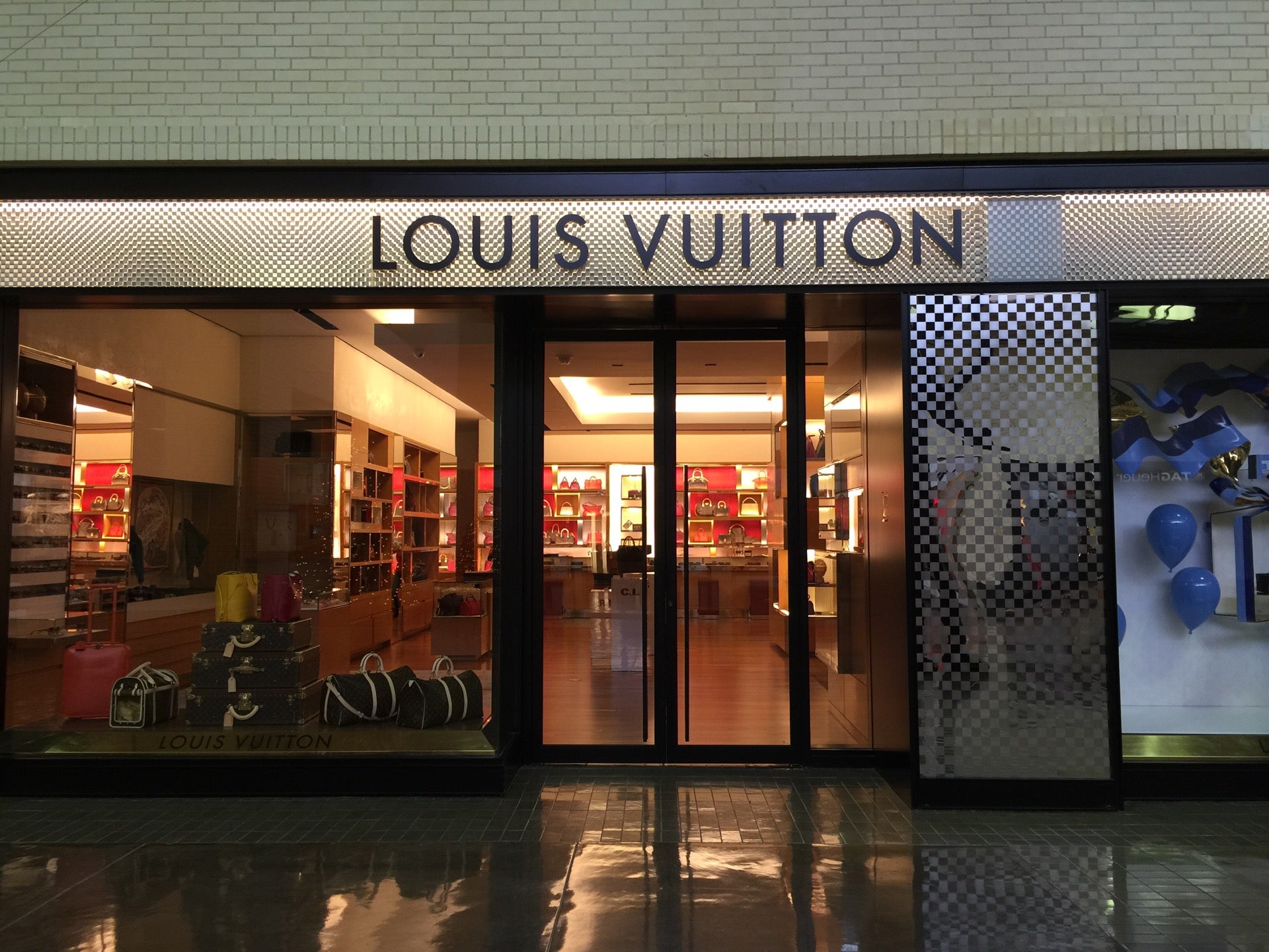 LOUIS VUITTON DALLAS NEIMAN MARCUS NORTHPARK - 400 Northpark Ctr Neiman  Marcus, Dallas, Texas - Yelp