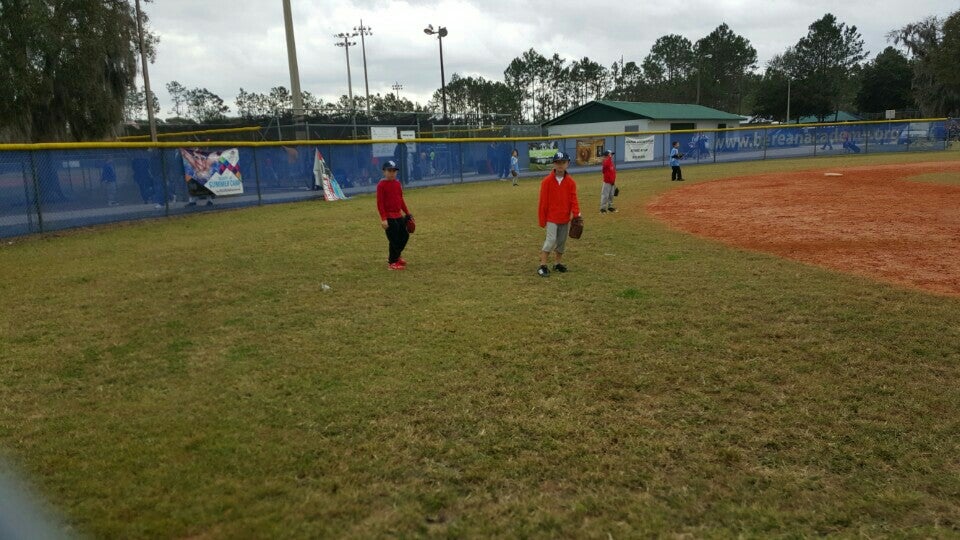 Lutz Little League, 770 W Lutz Lake Fern Rd, Lutz, FL, Recreation