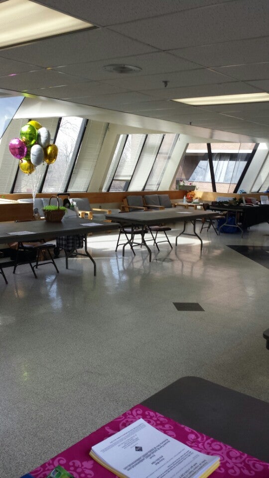 Gracedale Nursing Home, 2 Gracedale Ave, Nazareth, PA, Retirement