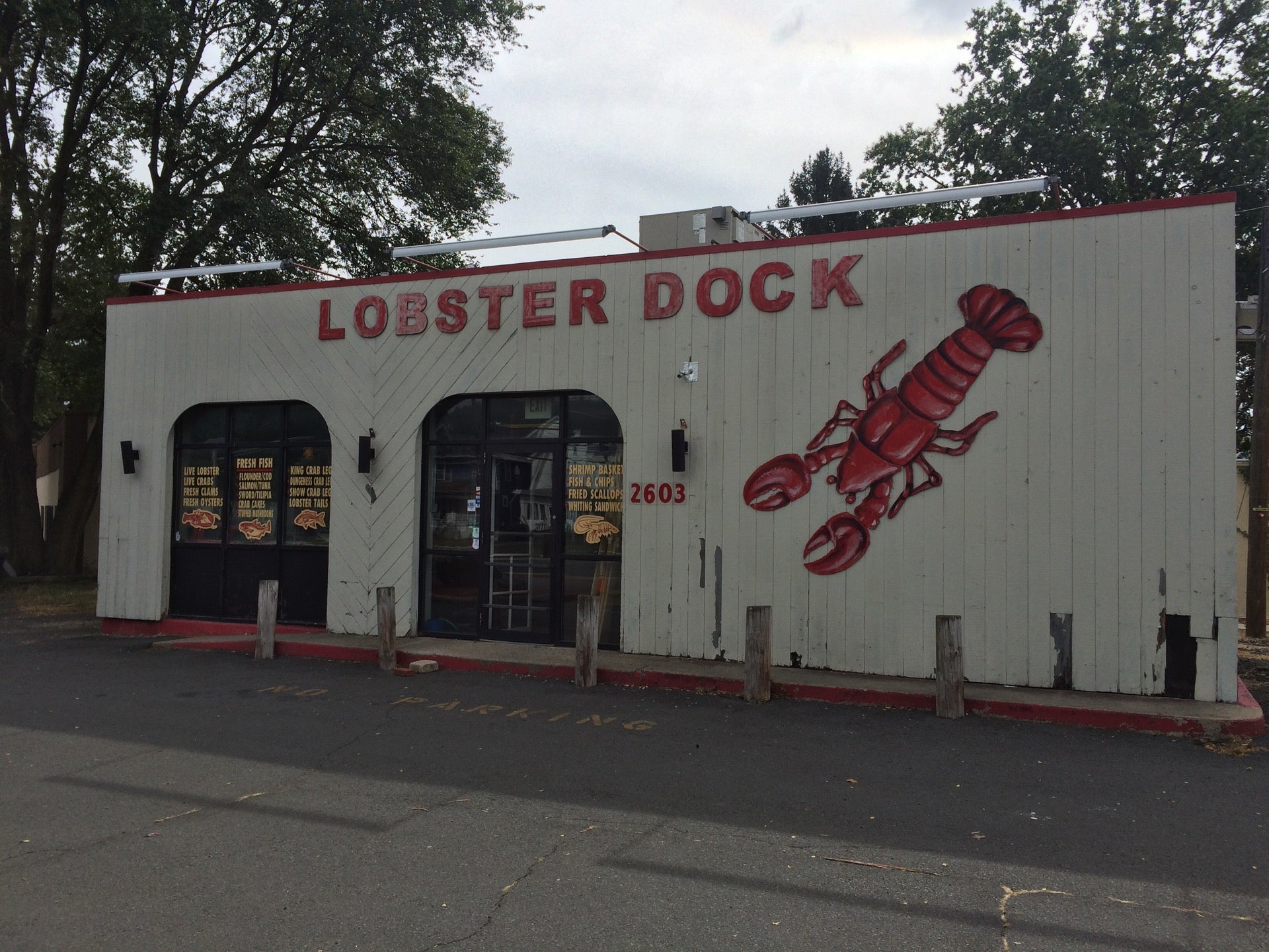 A & A Lobster Dock CLOSED, 2603 Nottingham Way, Hamilton Township, NJ