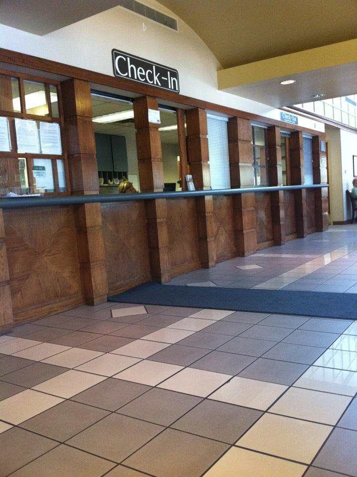 Robert Macleod MD Ozark Orthopaedic, 3317 N Wimberly Dr, Fayetteville