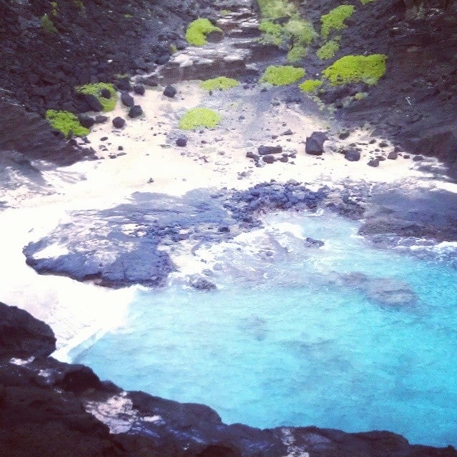 Cockroach Cove, 8450 Kalanianaole Hwy, Honolulu, HI, Beach MapQuest