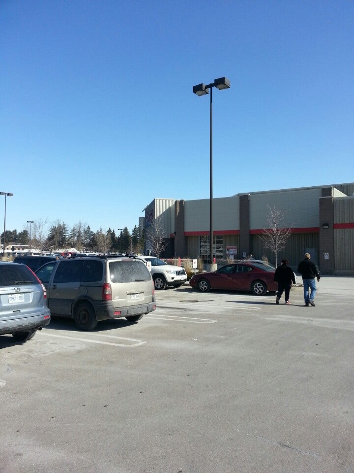 Costco Wholesale, 693 Wonderland Rd N, London, ON - MapQuest