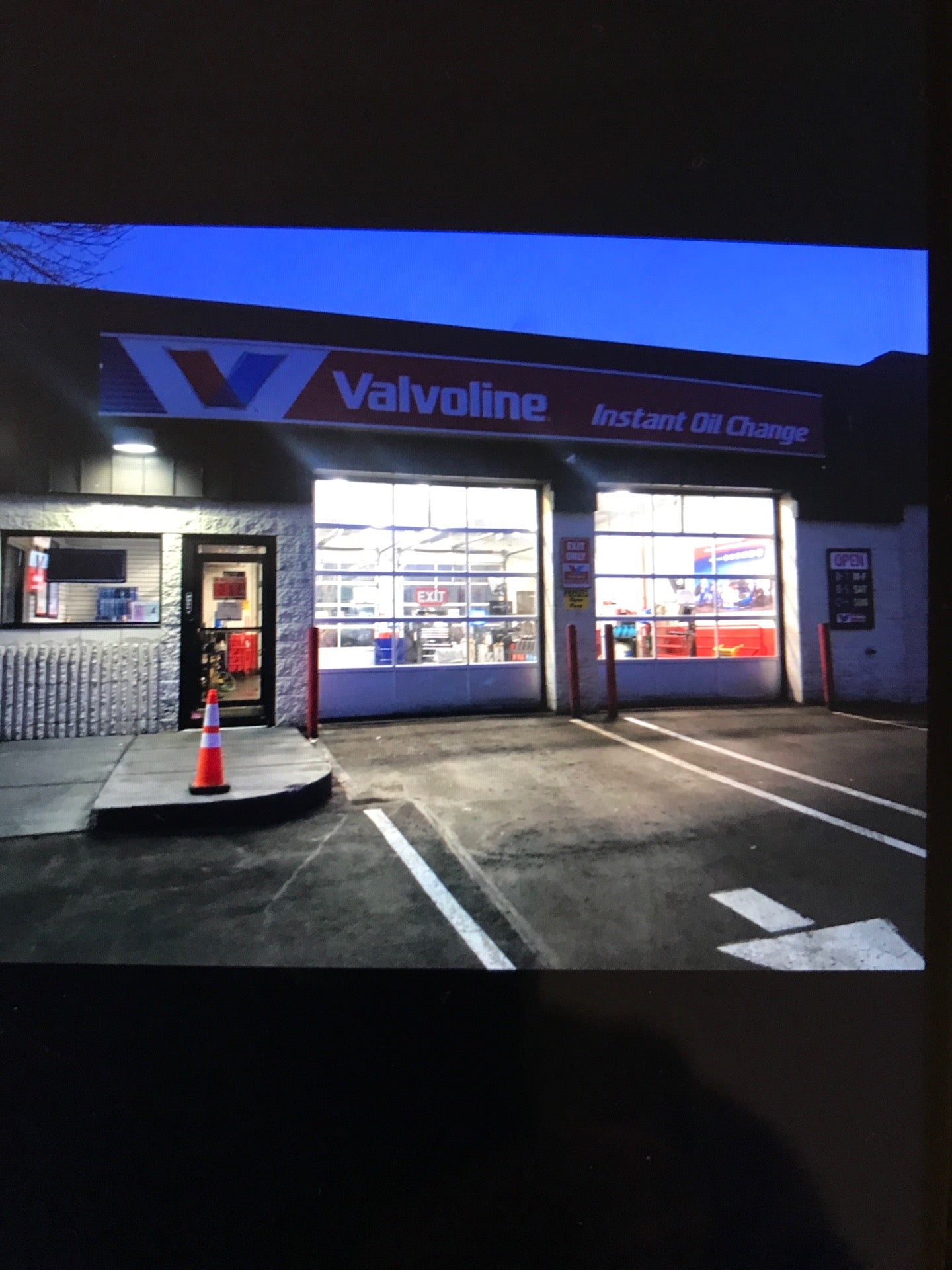 Valvoline Instant Oil Change Peoria 90 - pzd0vb7