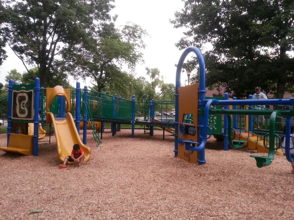 Sterling Community Center, 120 Enterprise St, Sterling, VA, Sports